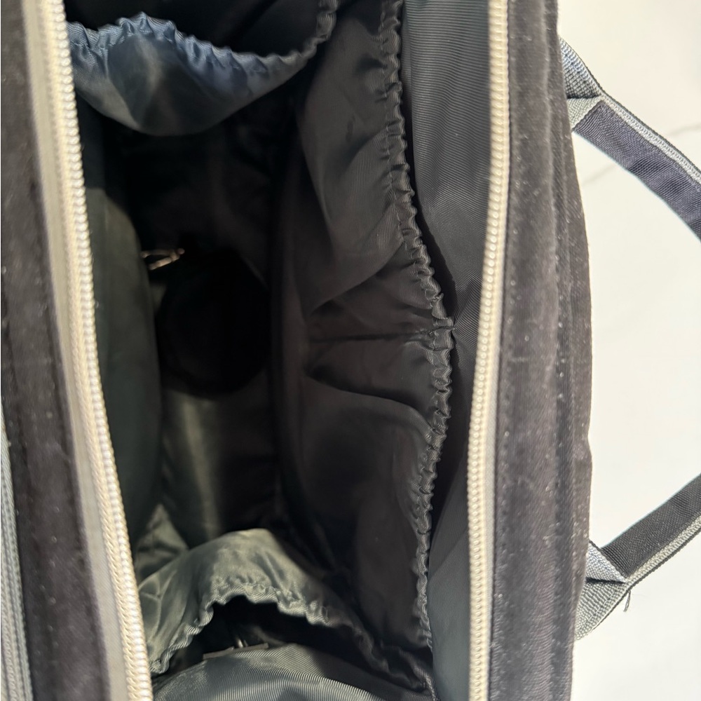 Black Diaper Bag 3 in 1 Changing Bassinet - Picture 8 of 11